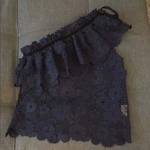 Yomis Navy Embroidered Lace One Shoulder Blouse with Scallop Edge. Size Small. - Picture 1 of 9